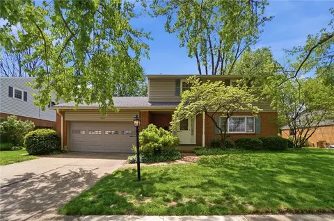 Exterior - 948 Malone Ave, Kettering, OH 45429 photo 4 of 11