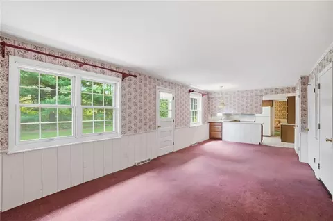 Living - 948 Malone Ave, Kettering, OH 45429 photo 7 of 7