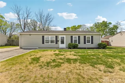4934 Castleton Dr, Fairfield, OH 45014