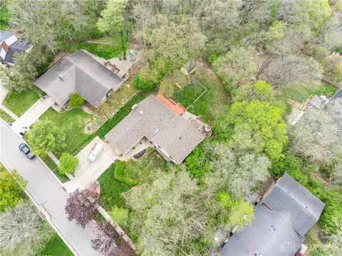 View/Area - 728 Chipplegate Dr, Centerville, OH 45459 photo 2 of 2