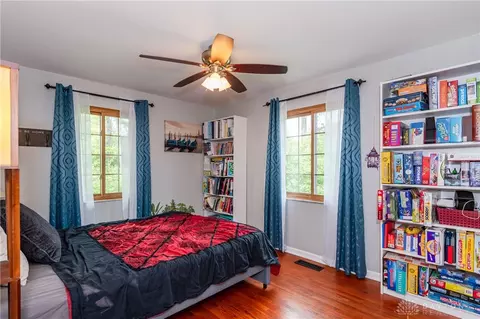 Bedroom - 728 Chipplegate Dr, Centerville, OH 45459 photo 1 of 1