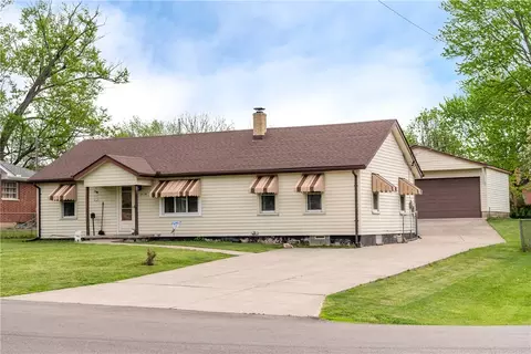 2116 Henry St, Fairborn, OH 45324