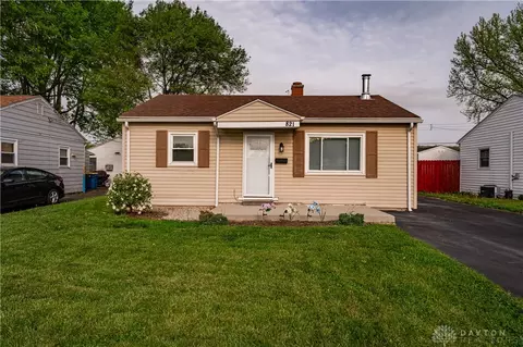 821 Old Main St, Miamisburg, OH 45342