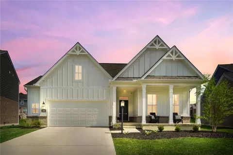 578 Twilight Ln, Sugarcreek Township, OH 45440