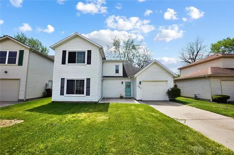 251 Fields Dr, Xenia, OH 45385