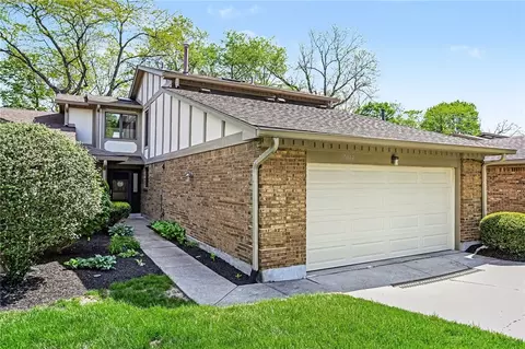 Exterior - 7044 Fallen Oak, Centerville, OH 45459 photo 2 of 6