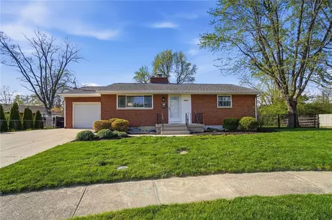 807 Sequoia Ct, Dayton, OH 45419