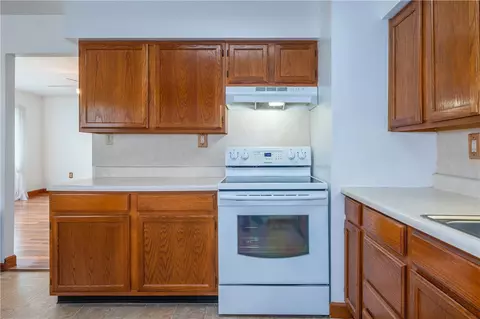 2409 Suffolk Ct, Kettering, OH 45420 photo 10