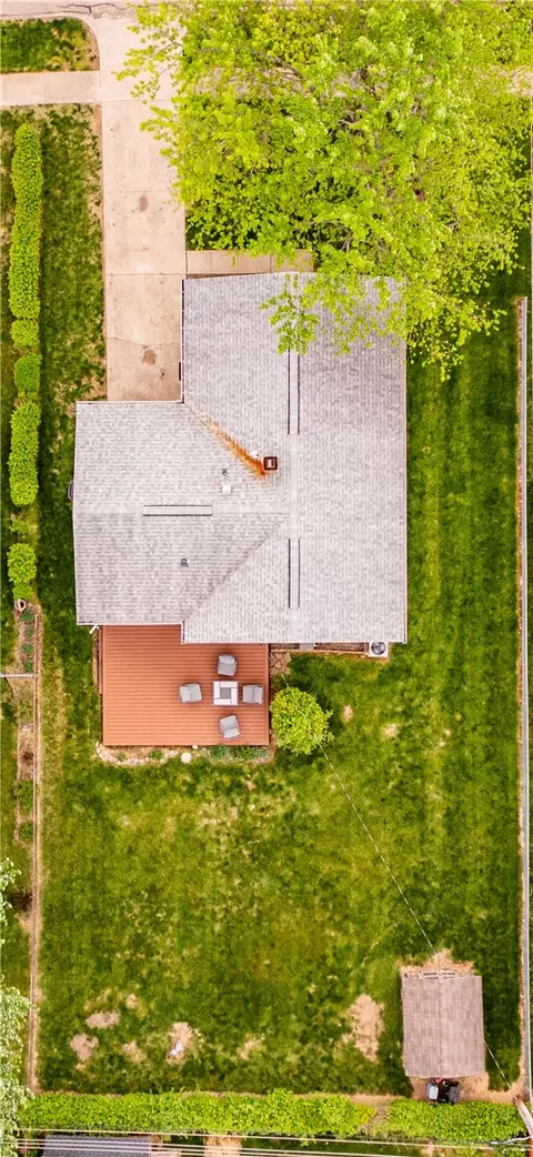 2409 Suffolk Ct, Kettering, OH 45420 photo 33