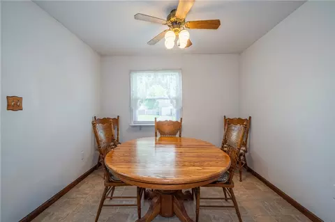 2409 Suffolk Ct, Kettering, OH 45420 photo 8