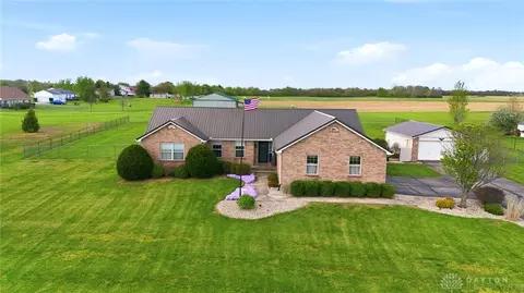 5448 New Carlisle Pike, Springfield, OH 45504