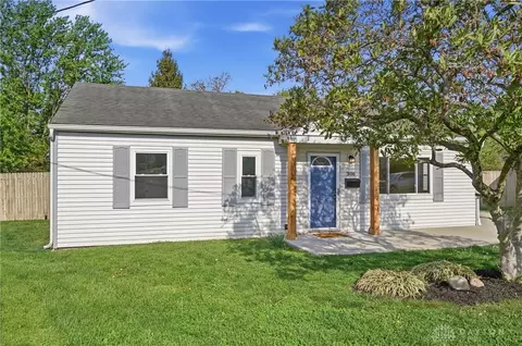 Exterior - 306 E Circle Dr, Mason, OH 45040 photo 5 of 21