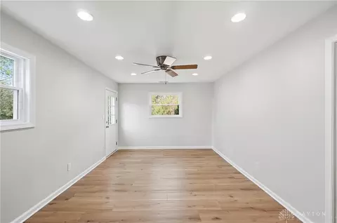 Living - 306 E Circle Dr, Mason, OH 45040 photo 7 of 7
