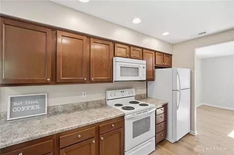Kitchen - 306 E Circle Dr, Mason, OH 45040 photo 1 of 4