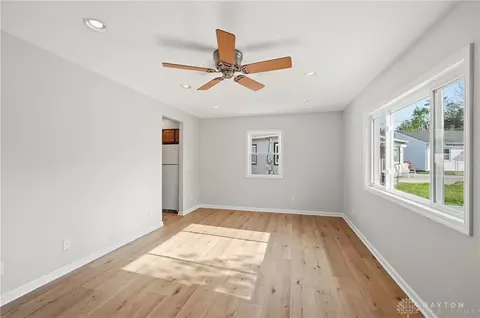 Living - 306 E Circle Dr, Mason, OH 45040 photo 1 of 7