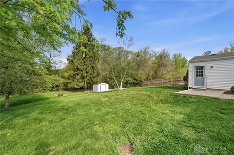 Exterior - 306 E Circle Dr, Mason, OH 45040 photo 11 of 21