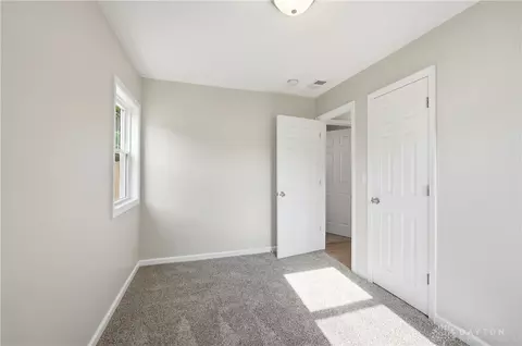Bedroom - 306 E Circle Dr, Mason, OH 45040 photo 9 of 15
