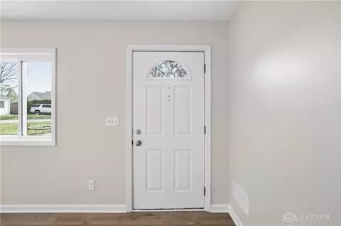 Entry Way - 306 E Circle Dr, Mason, OH 45040 photo 1 of 3