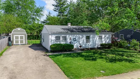 1958 Kylemore Dr, Xenia, OH 45385