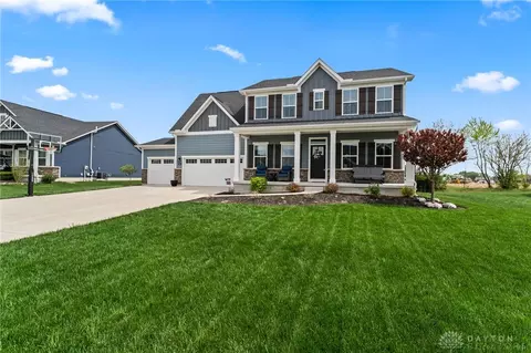 Exterior - 191 Chapel Dr, Troy, OH 45373 photo 3 of 13