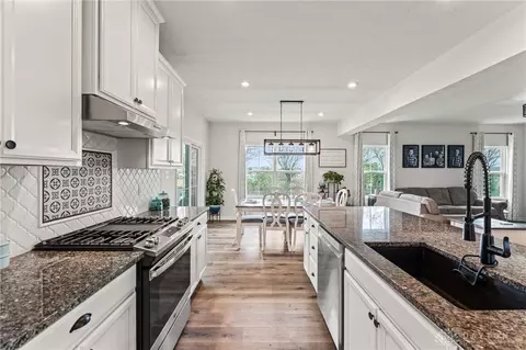 Kitchen - 191 Chapel Dr, Troy, OH 45373 photo 6 of 9