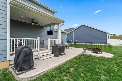 Exterior - 191 Chapel Dr, Troy, OH 45373 photo 10 of 13