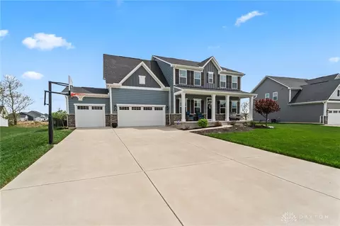Exterior - 191 Chapel Dr, Troy, OH 45373 photo 4 of 13