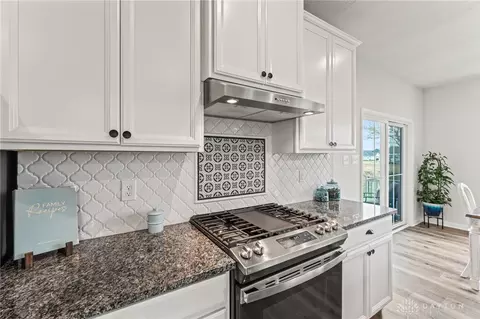 Kitchen - 191 Chapel Dr, Troy, OH 45373 photo 7 of 9