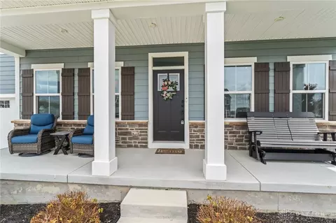 Exterior - 191 Chapel Dr, Troy, OH 45373 photo 6 of 13