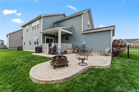 Exterior - 191 Chapel Dr, Troy, OH 45373 photo 9 of 13