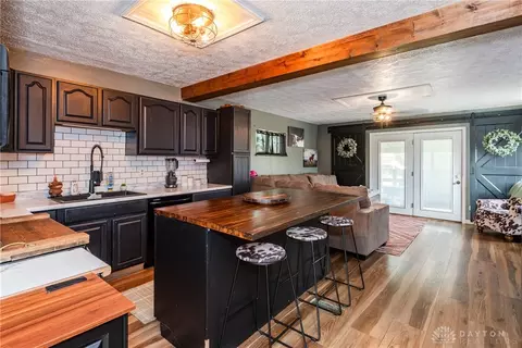 Kitchen - 2014 Westboro Ave, Springfield, OH 45503 photo 1 of 4