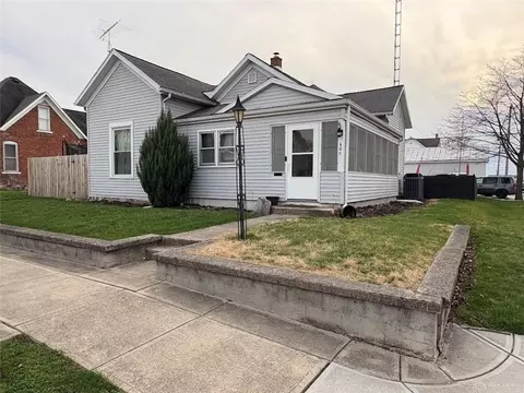 406 S Main St, Arcanum, OH 45304