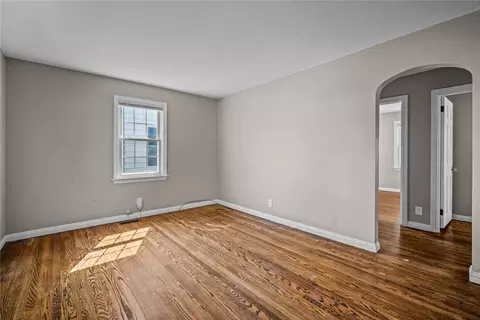 Living - 7111 Carnation Ave, Cincinnati, OH 45236 photo 2 of 3