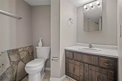 Bath - 7111 Carnation Ave, Cincinnati, OH 45236 photo 2 of 2