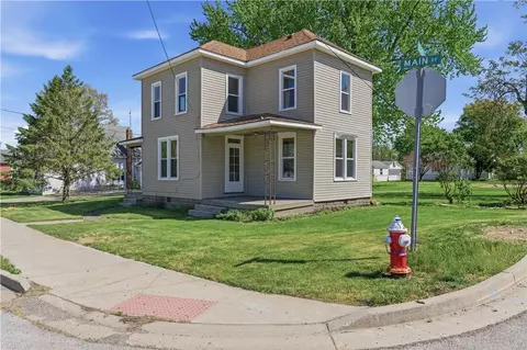 1810 W Main St, New Lebanon, OH 45345