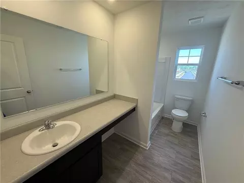Bath - 4005 Chakeres Ave, Springfield, OH 45505 photo 1 of 1