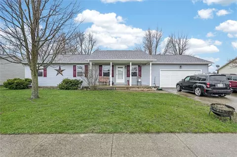 713 Riverbirch Rd, Washington Court House, OH 43160