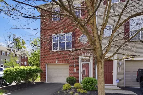 4287 Straight Arrow Rd, Beavercreek, OH 45430