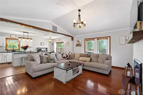 7519 Martha Ct, Carlisle, OH 45005 photo 8
