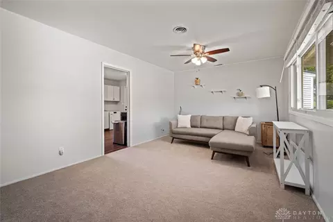 Living - 2567 Dunhill Pl, Kettering, OH 45420 photo 2 of 3