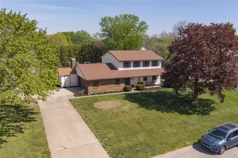 1675 Laurel Creek Dr, Troy, OH 45373