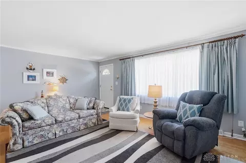 Living - 4433 Ackerman Blvd, Kettering, OH 45429 photo 2 of 2