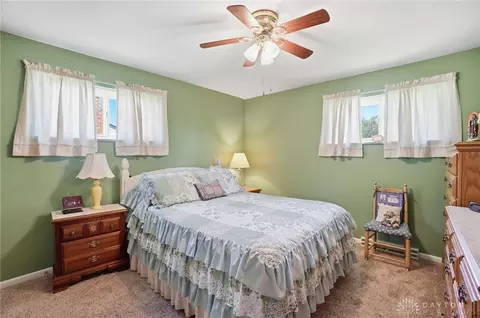 Bedroom - 4433 Ackerman Blvd, Kettering, OH 45429 photo 1 of 5