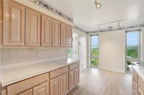 Kitchen - 2230 S Patterson Blvd #74, Kettering, OH 45409 photo 5 of 6