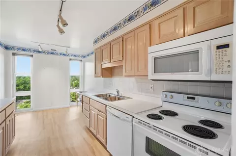 Kitchen - 2230 S Patterson Blvd #74, Kettering, OH 45409 photo 1 of 6