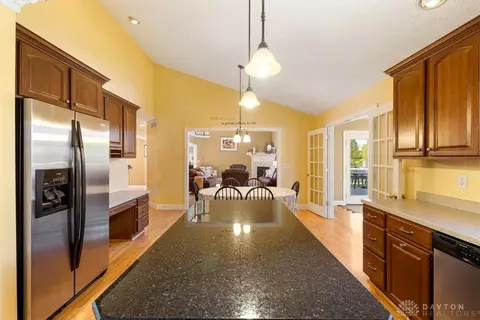 841 Willow Rd, Springfield, OH 45502 photo 11