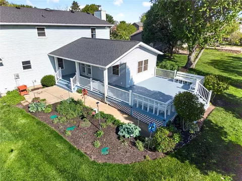 Exterior - 3722 Marbella Ave, Springfield, OH 45502 photo 15 of 16