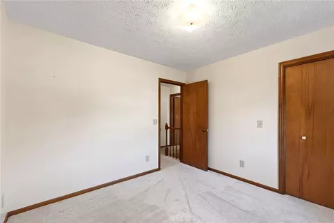 Bedroom - 3722 Marbella Ave, Springfield, OH 45502 photo 10 of 11