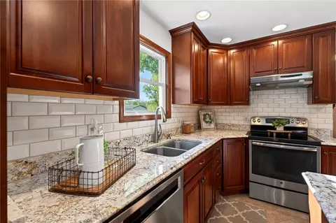 Kitchen - 3722 Marbella Ave, Springfield, OH 45502 photo 6 of 6