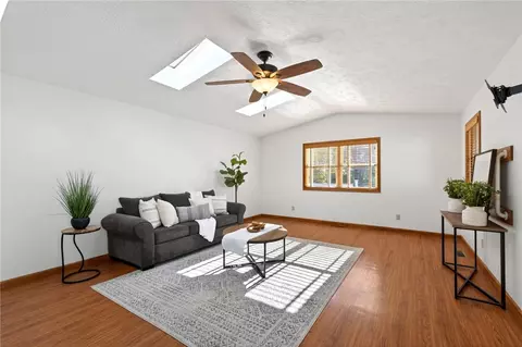 Living - 3722 Marbella Ave, Springfield, OH 45502 photo 9 of 11